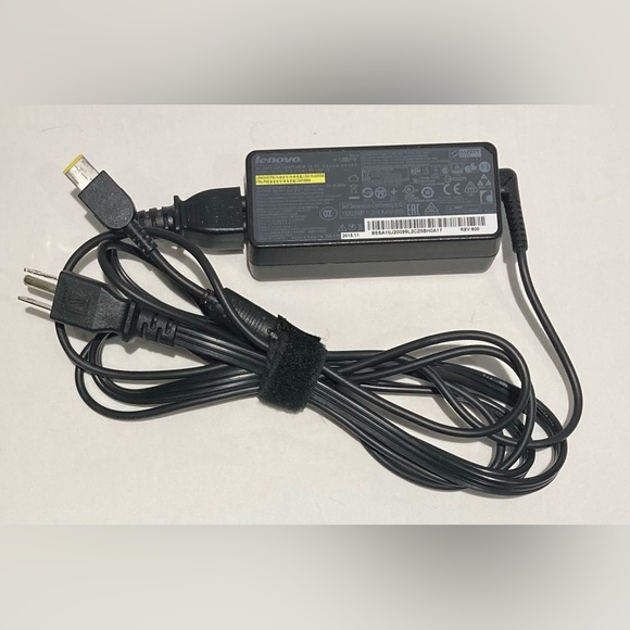 Lenovo 65W Power Adapter PA-1650-72 - Picture 2 of 5